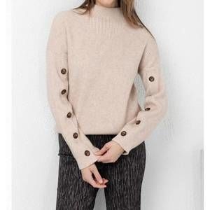 NEW LISETTE L sophie sweater with button sleeves in beige